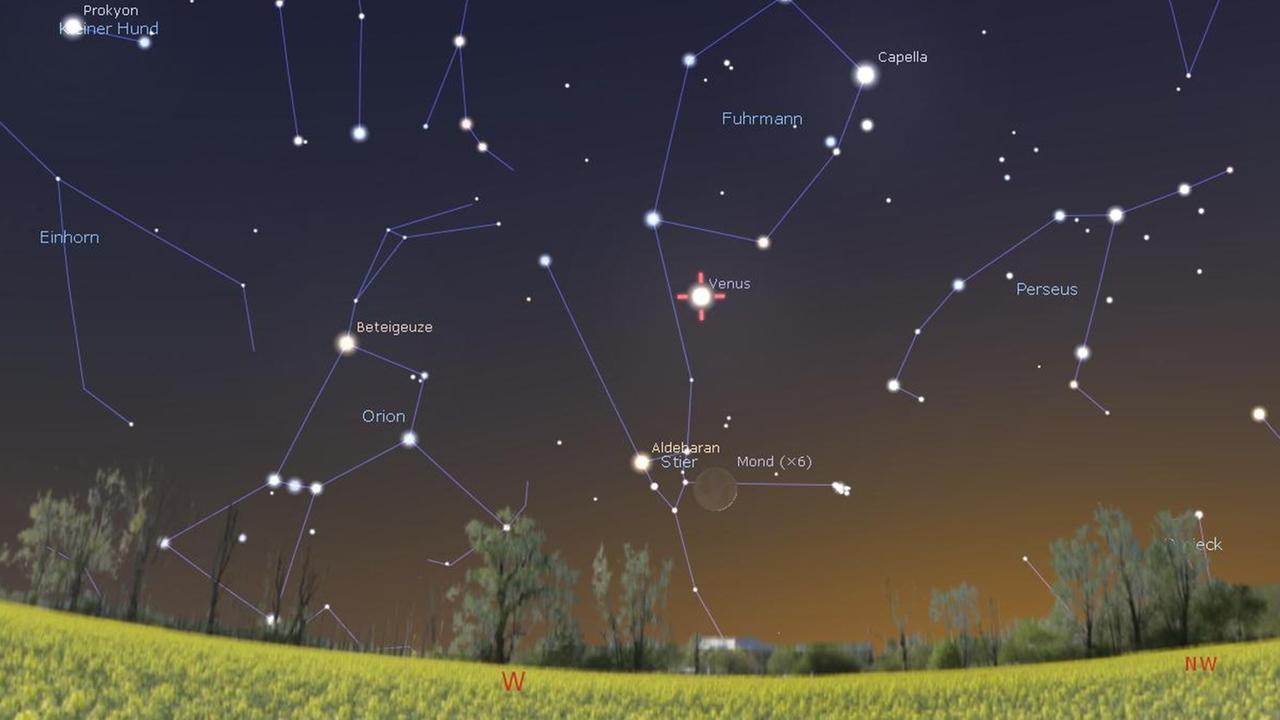 Venus strahlt heute besonders hell am Westhimmel – ein Stück darunter ist die hauchdünne Mondsichel zu sehen Venus strahlt heute besonders hell am Westhimmel – ein Stück darunter ist die hauchdünne Mondsichel zu sehen