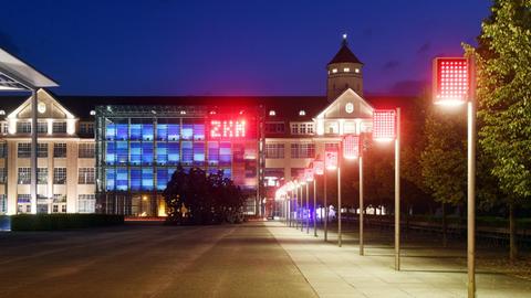 Blick auf das Zentrum für Kunst und Medientechnologie (ZKM) in Karlsruhe