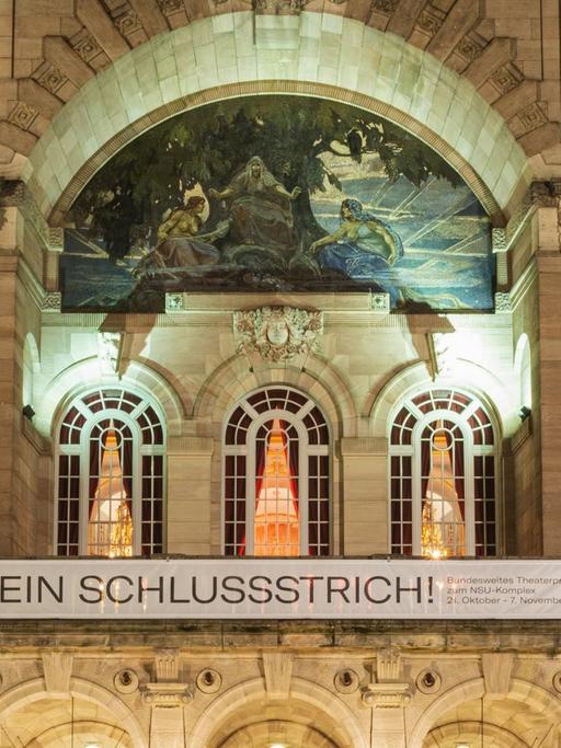 Das Nürnberger Theater beteiligt sich an der Theateraktion "Kein Schlusstrich!"