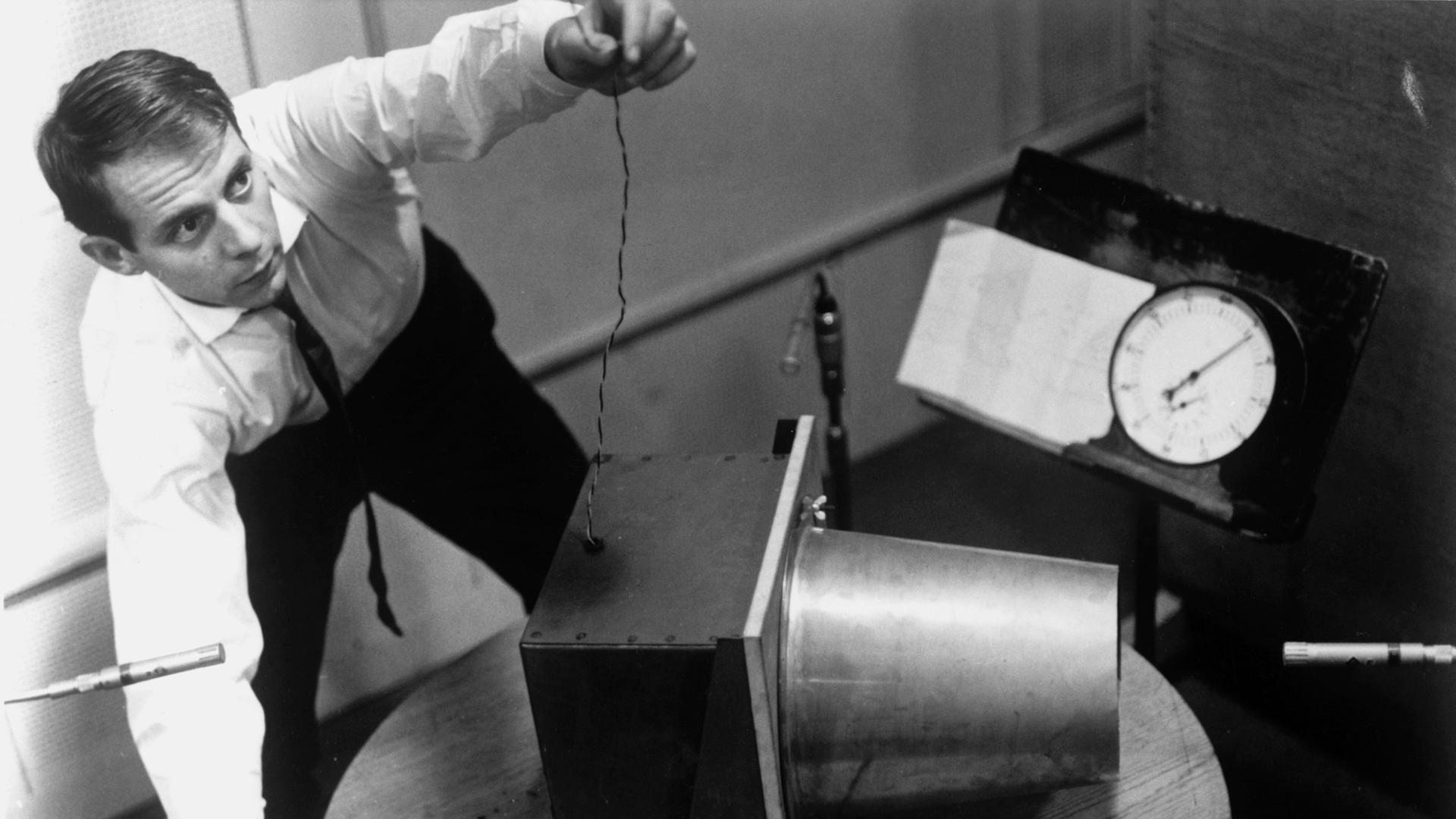 Karlheinz Stockhausen (1928 - 2007), Foto um 1960 Karlheinz Stockhausen (1928 - 2007), Foto um 1960