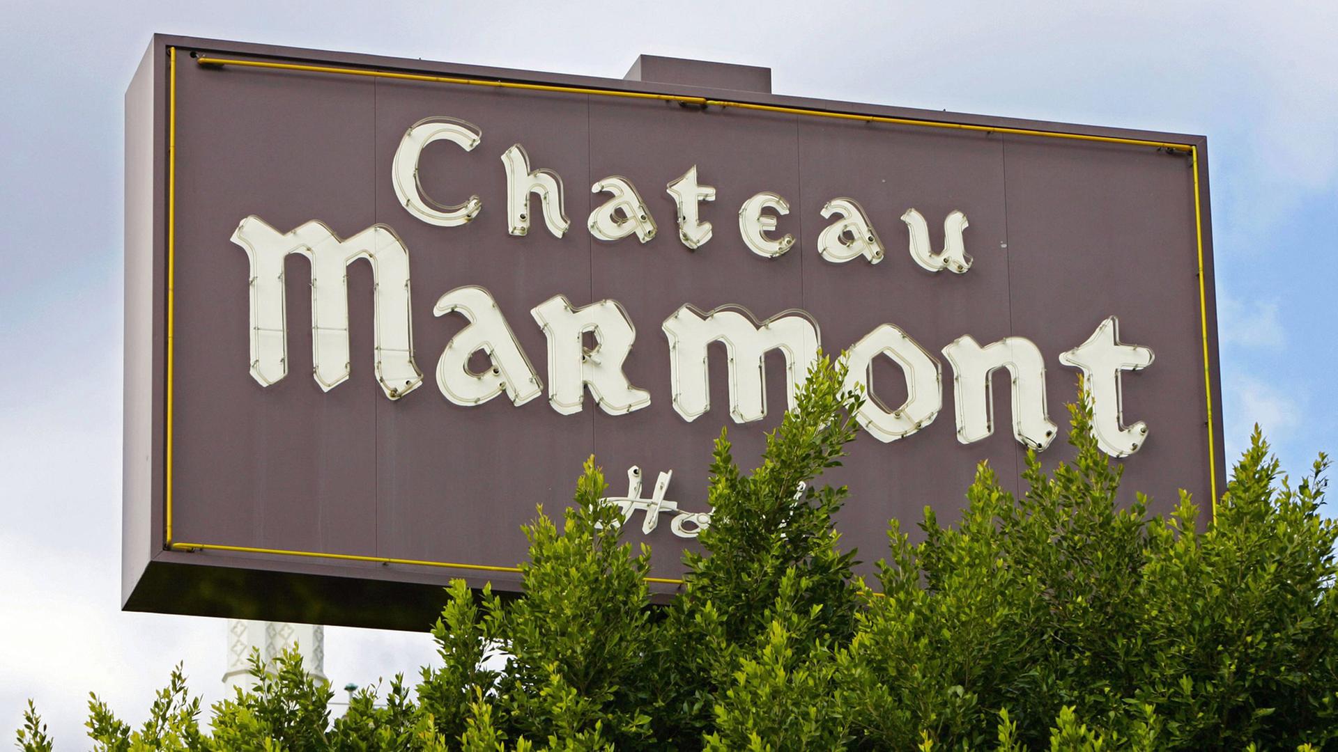 Das Hotel Chateau Marmont liegt am Sunset Boulevard in Hollywood, Los Angeles. Das Hotel Chateau Marmont liegt am Sunset Boulevard in Hollywood, Los Angeles.