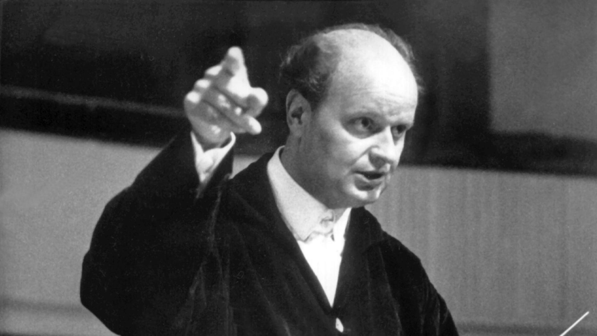 Der ungarisch-österreichische Dirgent Ferenc Friscay. Der ungarisch-österreichische Dirgent Ferenc Friscay.