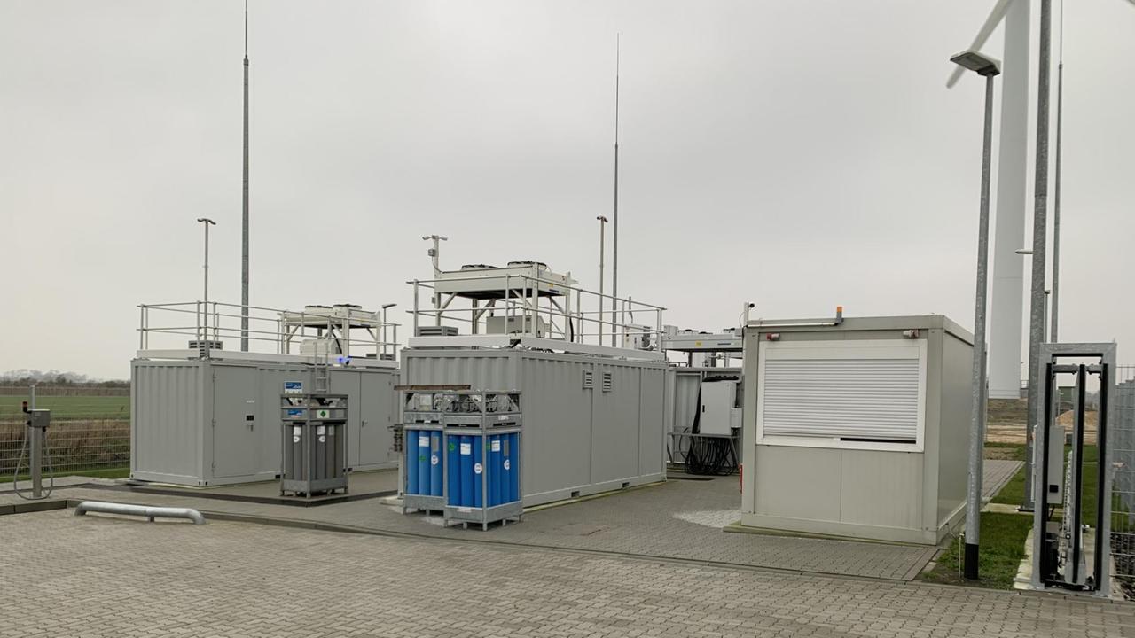 Blick auf den Elektrolyseur in Bosbüll Blick auf den Elektrolyseur in Bosbüll