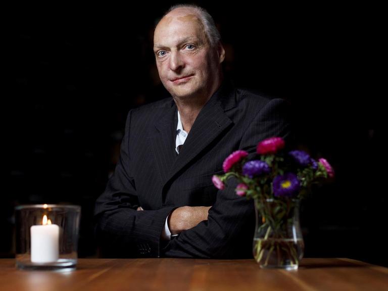 Johannes Groschupf bei der Eröffnungsgala der Crime Cologne mit der Verleihung des Crime Cologne Award im Ludwig im Museum