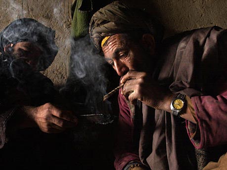 Opiumraucher in Afghanistan