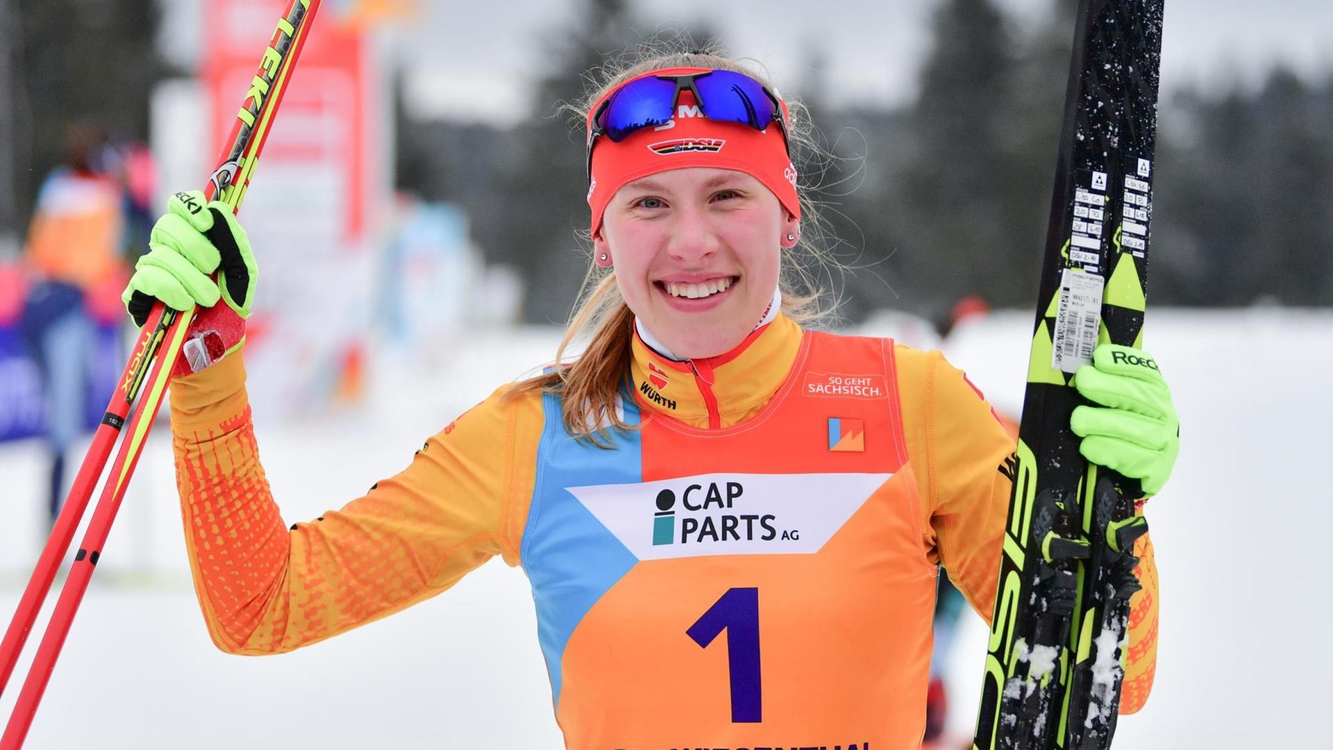 Die Nordische Kombiniererin Jenny Nowak aus Deutschland. Die Nordische Kombiniererin Jenny Nowak aus Deutschland.