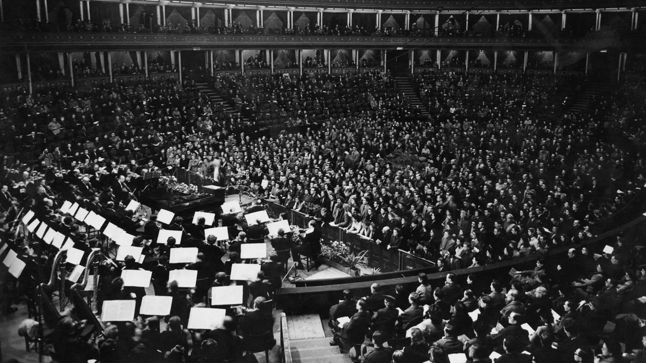 Das BBC Symphony Orchestra unter Leitung von Sir Adrian Boult Das BBC Symphony Orchestra unter Leitung von Sir Adrian Boult