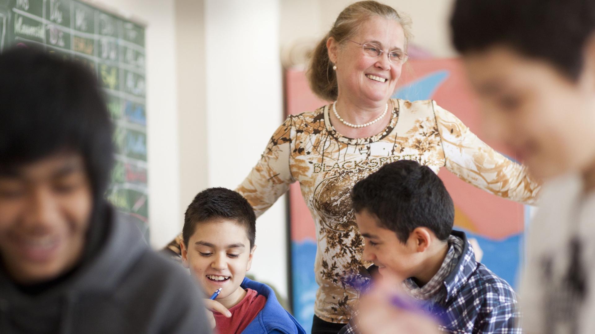 Schüler mit "Migrationshintergrund" Schüler mit "Migrationshintergrund"