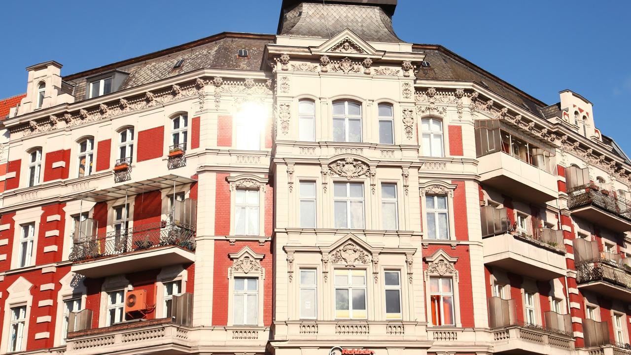 Gründerzeithäuser im Bezirk Steglitz in Berlin. Gründerzeithäuser im Bezirk Steglitz in Berlin.
