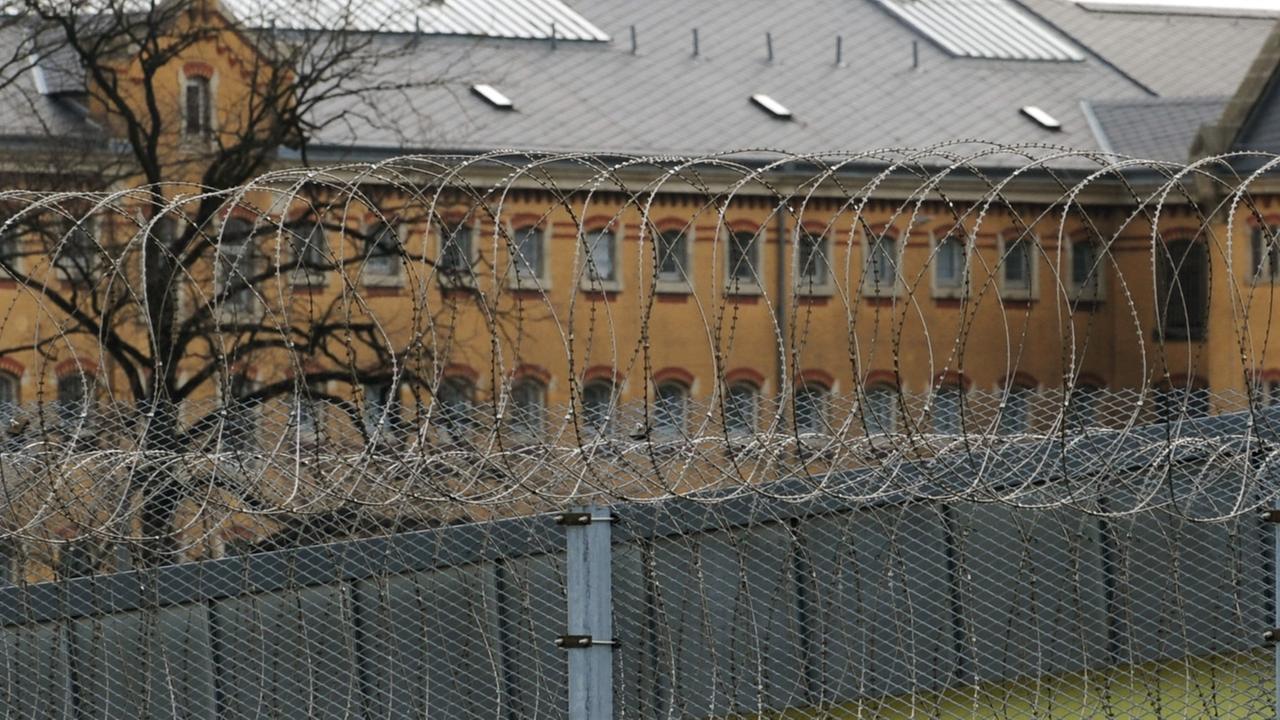 Haftanstalt in Bautzen, früher Bautzen I, von Häftlingen in der DDR auch das "Gelbe Elend" genannt.