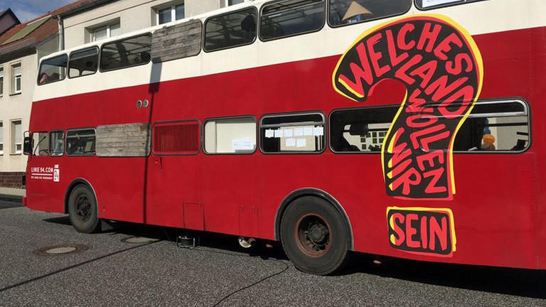 Der "Bus der Begegnungen" Der "Bus der Begegnungen"