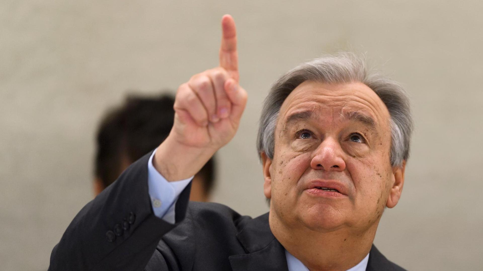 UNO-Generalsekretär Antonio Guterres während der Eröffnung einer Sitzung des Menschenrechtsrats der Vereinten Nationen in Genf. UNO-Generalsekretär Antonio Guterres während der Eröffnung einer Sitzung des Menschenrechtsrats der Vereinten Nationen in Genf.