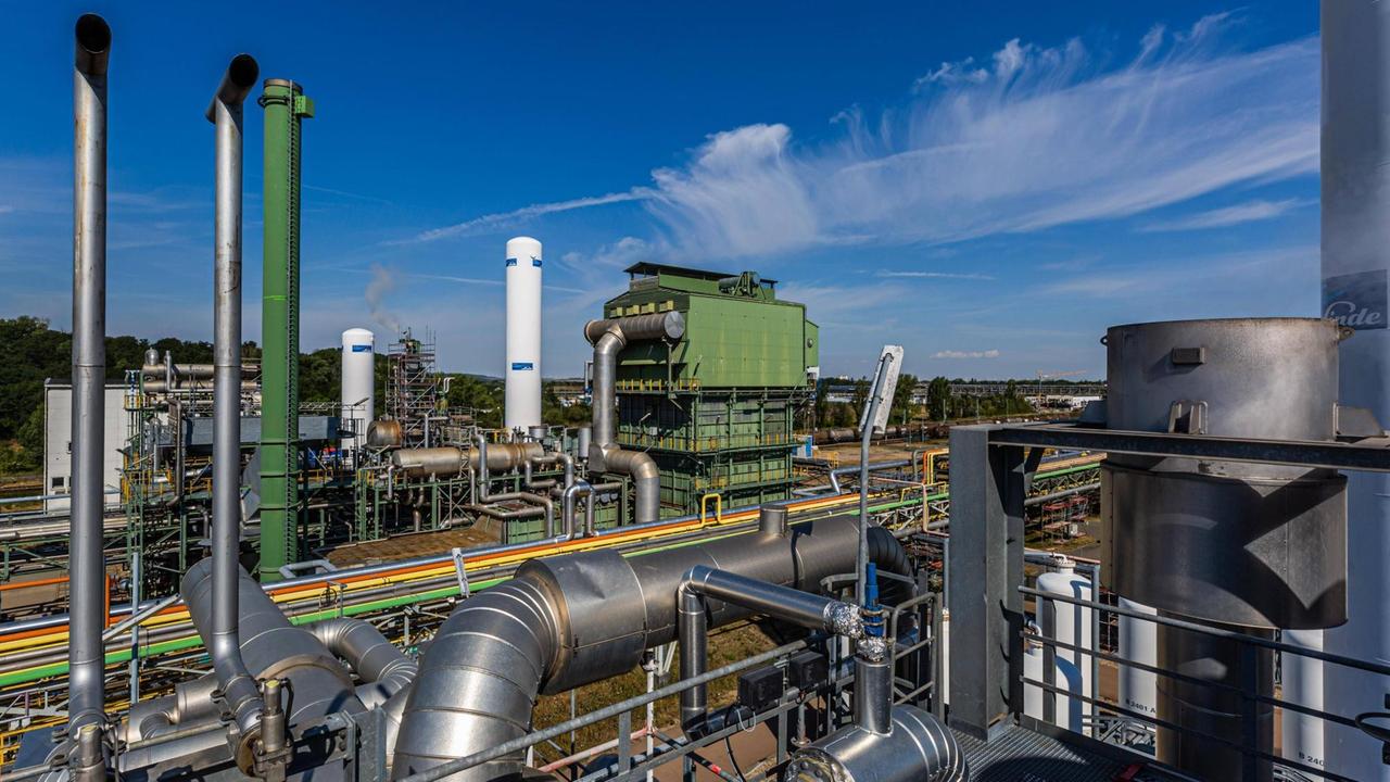 Wasserstoff-Produktionsanlage der Linde AG, Leuna, Deutschland, Europa 