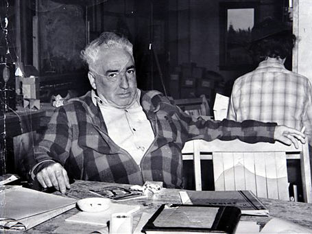 Der Psychiater, Psychoanalytiker und Sexualforscher Wilhelm Reich in seinem Labor in Maine, USA Der Psychiater, Psychoanalytiker und Sexualforscher Wilhelm Reich in seinem Labor in Maine, USA