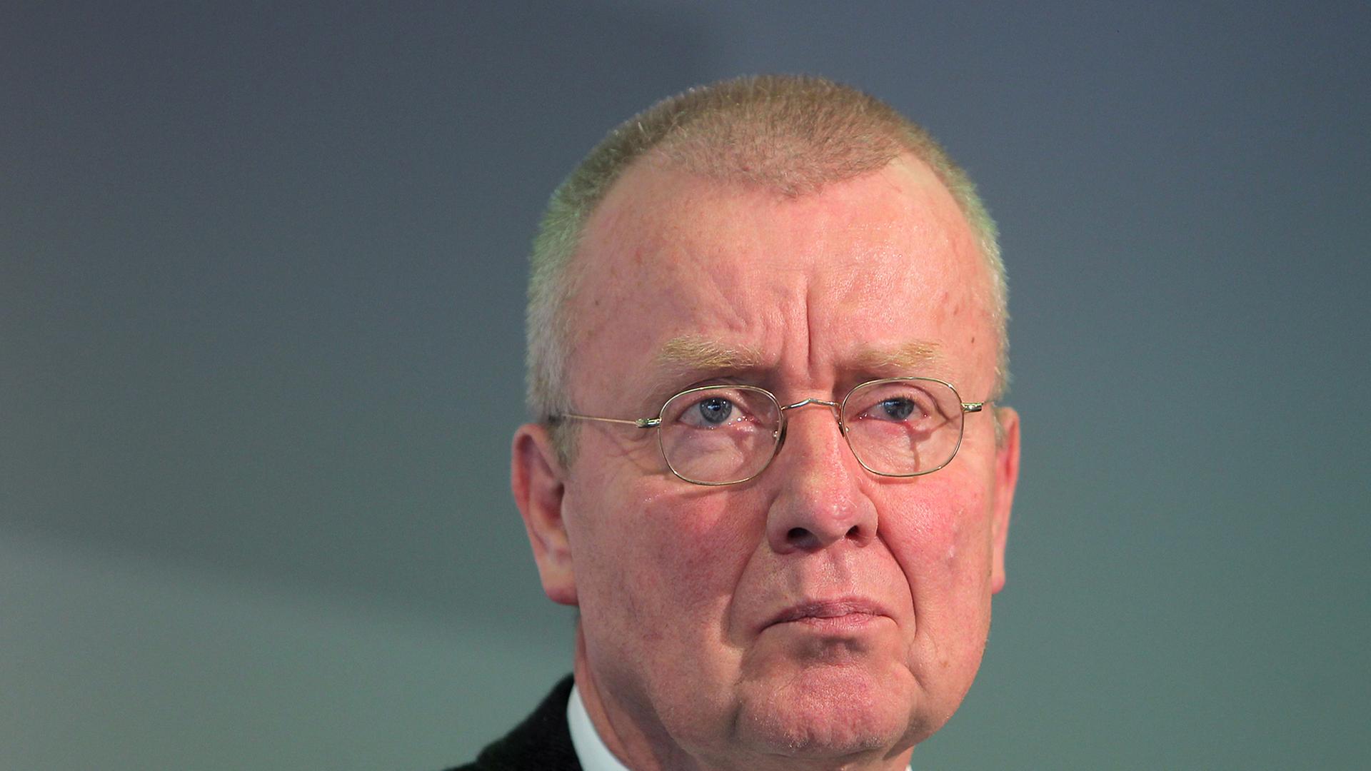 Porträtbild von Ruprecht Polenz, dem ehemaligen Vorsitzenden des Auswärtigen Ausschusses des Deutschen Bundestages. Porträtbild von Ruprecht Polenz, dem ehemaligen Vorsitzenden des Auswärtigen Ausschusses des Deutschen Bundestages.