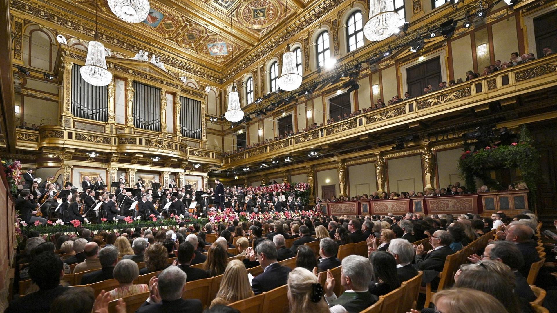 Wiener Philharmoniker - Radetzky-Marsch In Neuer Version Fürs ...