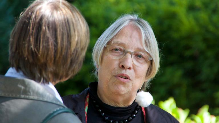 Antje Vollmer im Gespräch mit Renate Schönfelder Antje Vollmer im Gespräch mit Renate Schönfelder
