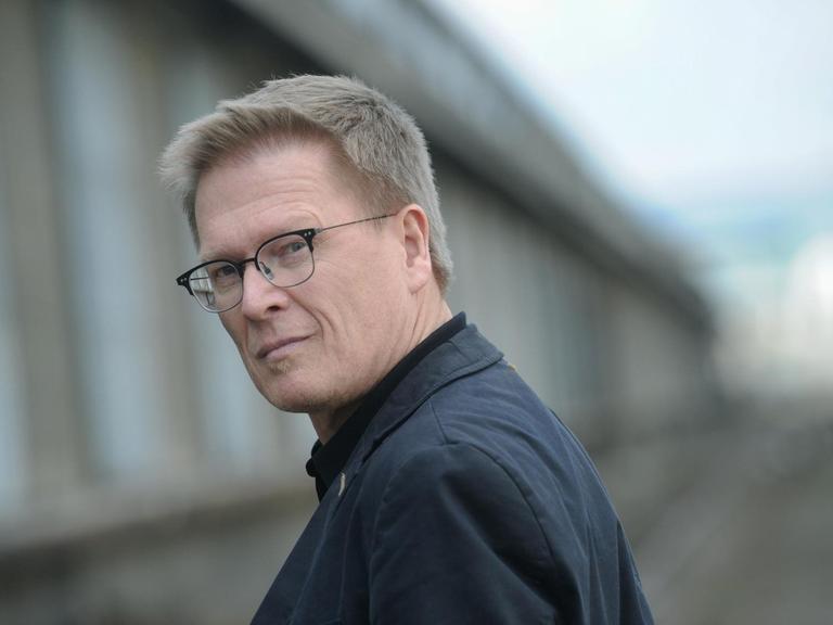 Paulus Hochgatterer, Psychiater und Schriftsteller