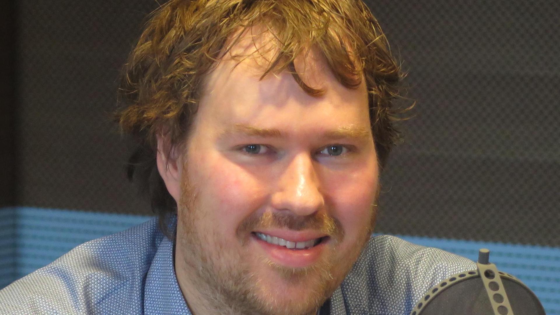 Der Germanist Ivo Theele hat sich mit der Figur des "Schleppers" in der Literatur beschäftigt. Der Germanist Ivo Theele hat sich mit der Figur des "Schleppers" in der Literatur beschäftigt.