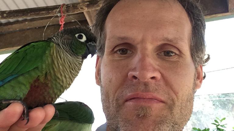 Der Vogelzüchter Daniel Lütolf Der Vogelzüchter Daniel Lütolf