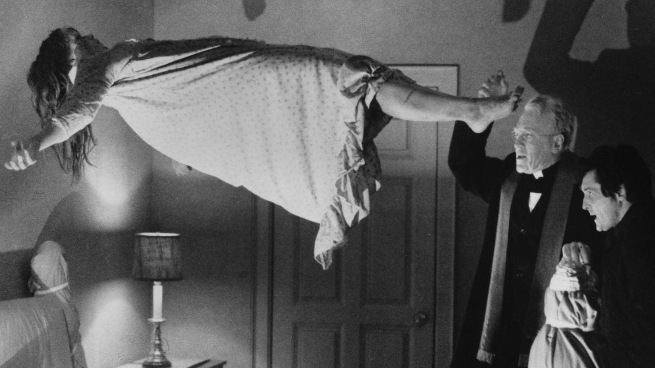 Der Exorzist von 1973 holte das Genre des Horrorfilms aus der Undergroundecke heraus. Der Exorzist von 1973 holte das Genre des Horrorfilms aus der Undergroundecke heraus.