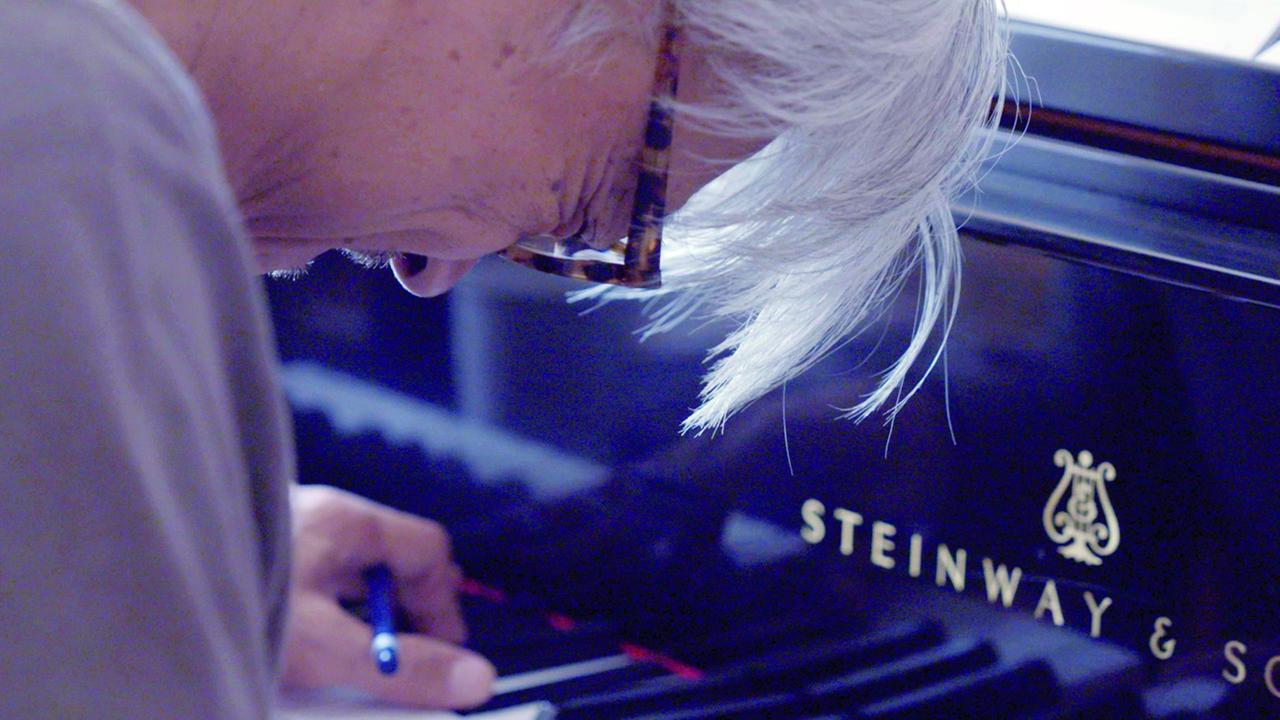 Ryuichi Sakamoto in dem Dokumentarfilm "Coda" Ryuichi Sakamoto in dem Dokumentarfilm "Coda"