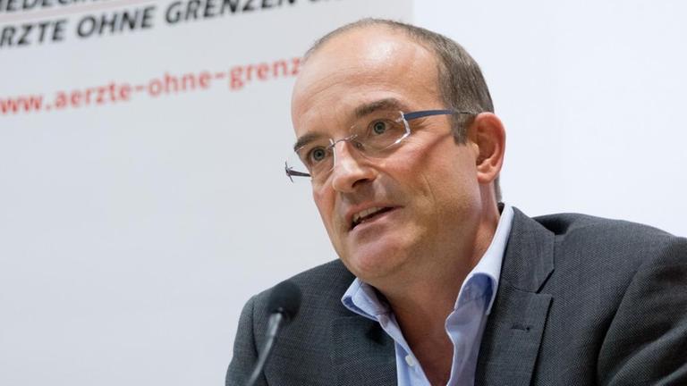 Geschäftsführer Florian Westphal von Ärzte ohne Grenzen auf der Jahres-Pressekonferenz der Organisation. Geschäftsführer Florian Westphal von Ärzte ohne Grenzen auf der Jahres-Pressekonferenz der Organisation.