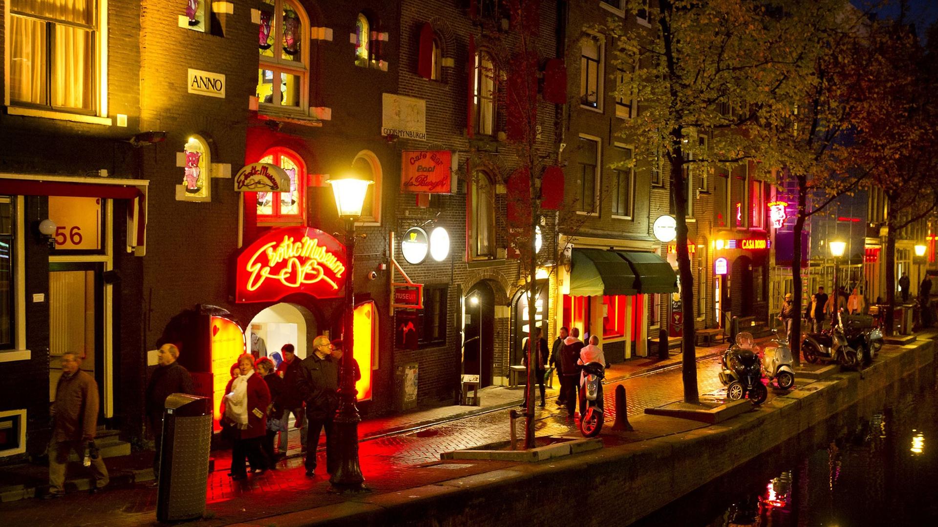 Das Amsterdamer Rotlichtviertel "De Wallen"
