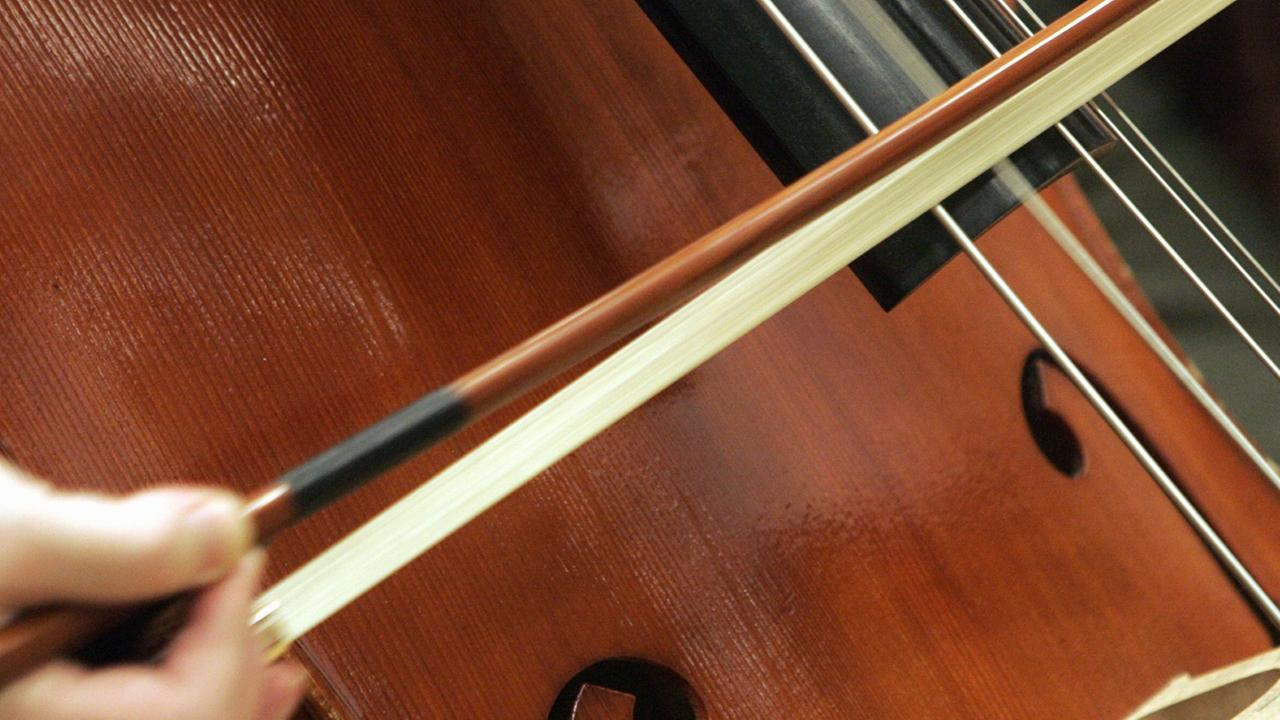 Symboldbild: Kontrabass Klassik Musik Instrument Konzert Symboldbild: Kontrabass Klassik Musik Instrument Konzert