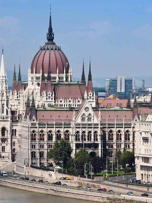 Das Budapester Parlamentsgebäude in Ungarn.