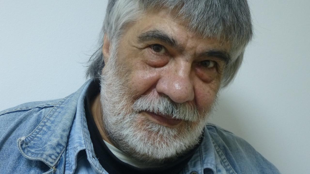 Der usbekische Künstler und Regimekritiker Vyacheslav Akhunov Der usbekische Künstler und Regimekritiker Vyacheslav Akhunov