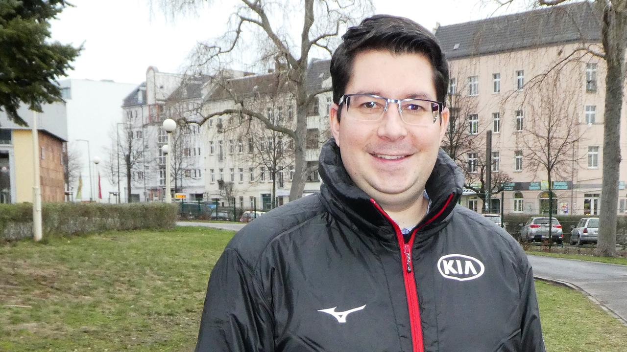 Porträtfoto von Matthias Kulik, Sportdirektor der Deutschen Eisschnelllauf-Gemeinschaft DESG