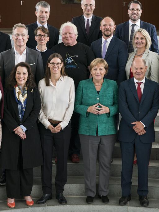 In Berlin ist der neue Digitalrat zusammengekommen. Das zehnköpfige Expertengremium berät die Regierung künftig in technologischen Fragen.