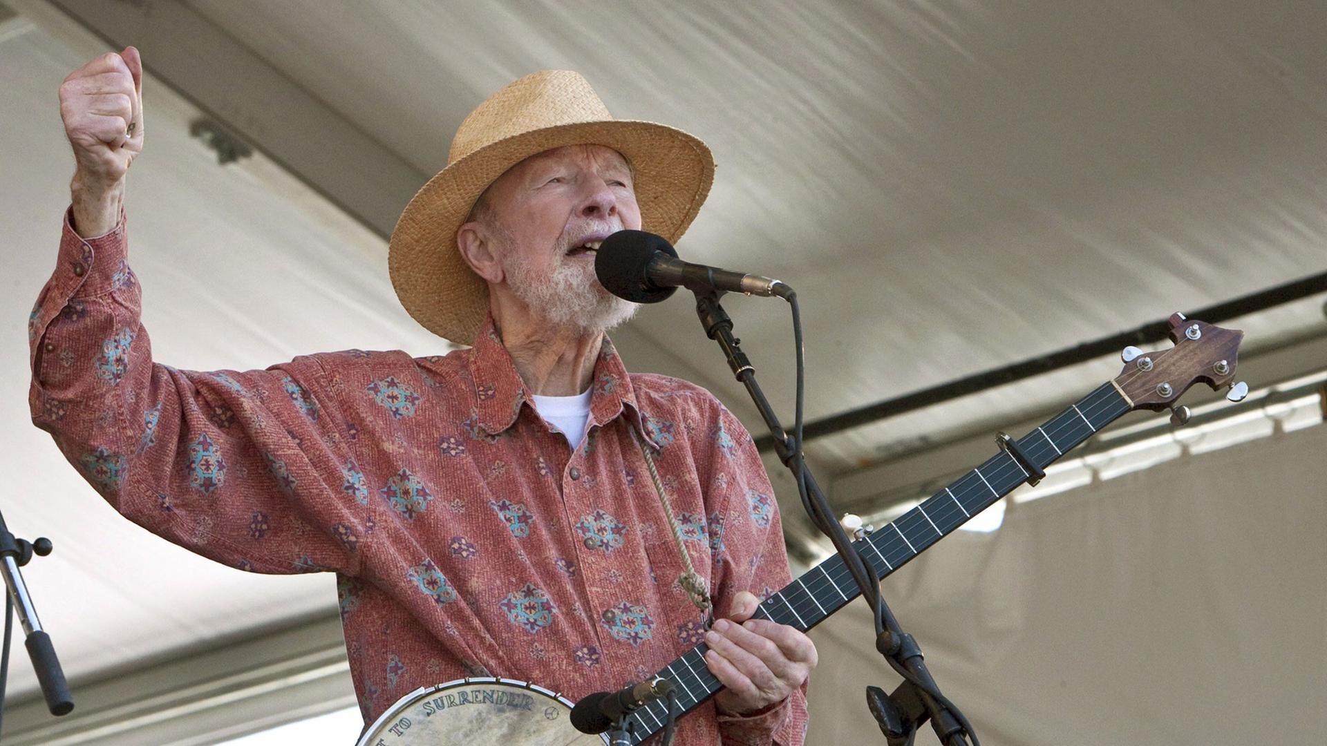 Pete Seeger mit Banjo Pete Seeger mit Banjo