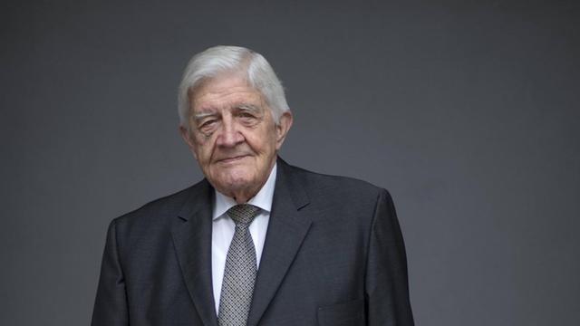 Der ehemalige Vizepräsident des Bundestages, Burkhard Hirsch (FDP).