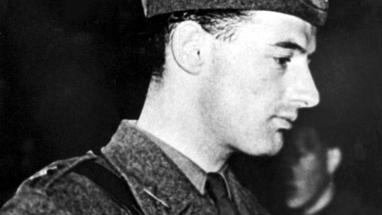 Undatierte Aufnahme von Raoul Wallenberg. Undatierte Aufnahme von Raoul Wallenberg.