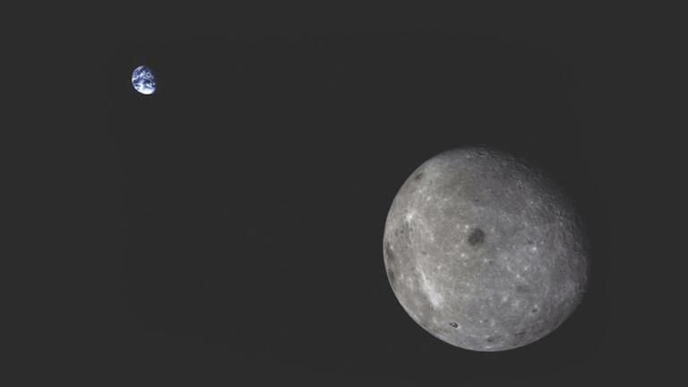 20171218a: Der Mond und die Erde, aufgenommen von einer chinesischen Raumsonde (CSA) 20171218a: Der Mond und die Erde, aufgenommen von einer chinesischen Raumsonde (CSA)