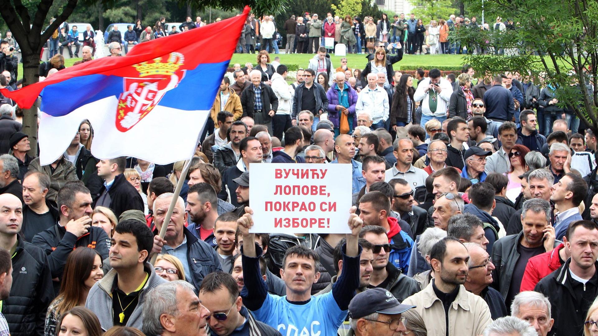 Demonstration der serbischen Opposition in Belgrad Demonstration der serbischen Opposition in Belgrad