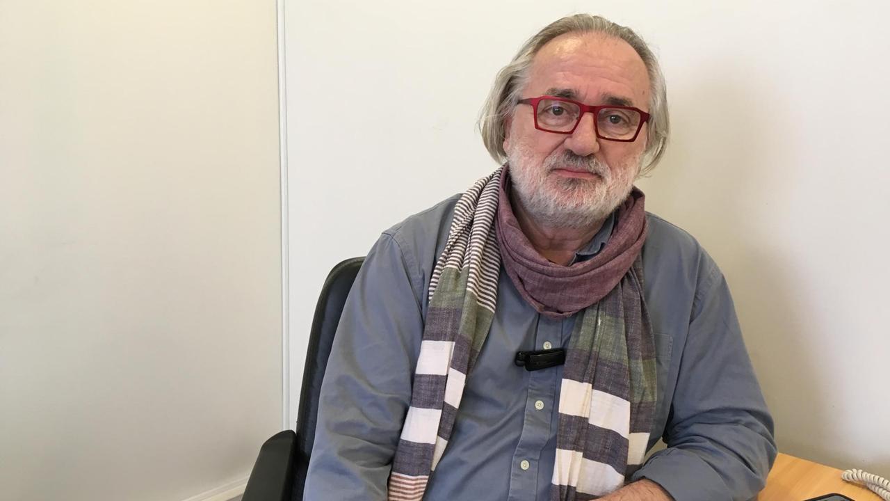 Giorgos Chondros von der Partei Syriza. Giorgos Chondros von der Partei Syriza.