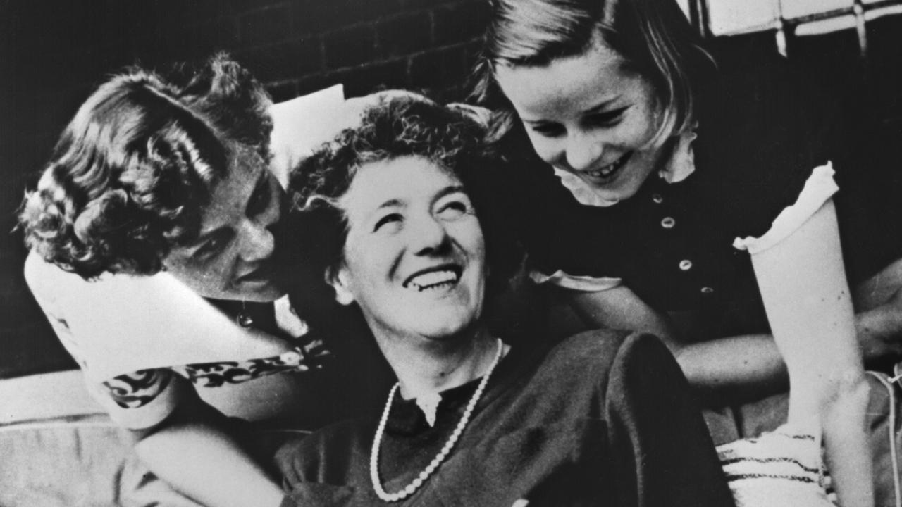 Undatierte Aufnahme der britischen Schriftstellerin Enid Blyton Undatierte Aufnahme der britischen Schriftstellerin Enid Blyton