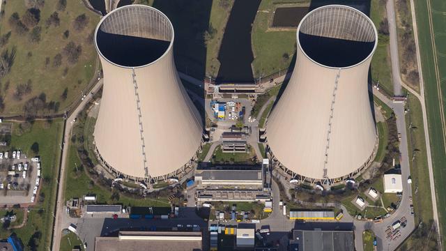 Luftbild des Eon-Atomkraftwerks Grohnde Emmerthal