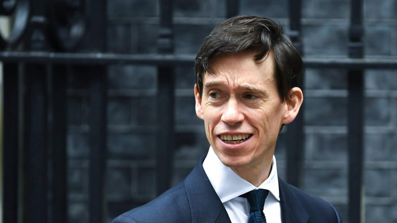 11. Juni 2019 - London, England, Großbritannien - Entwicklungshilfeminister Rory Stewart verlässt Downing Street 10 11. Juni 2019 - London, England, Großbritannien - Entwicklungshilfeminister Rory Stewart verlässt Downing Street 10