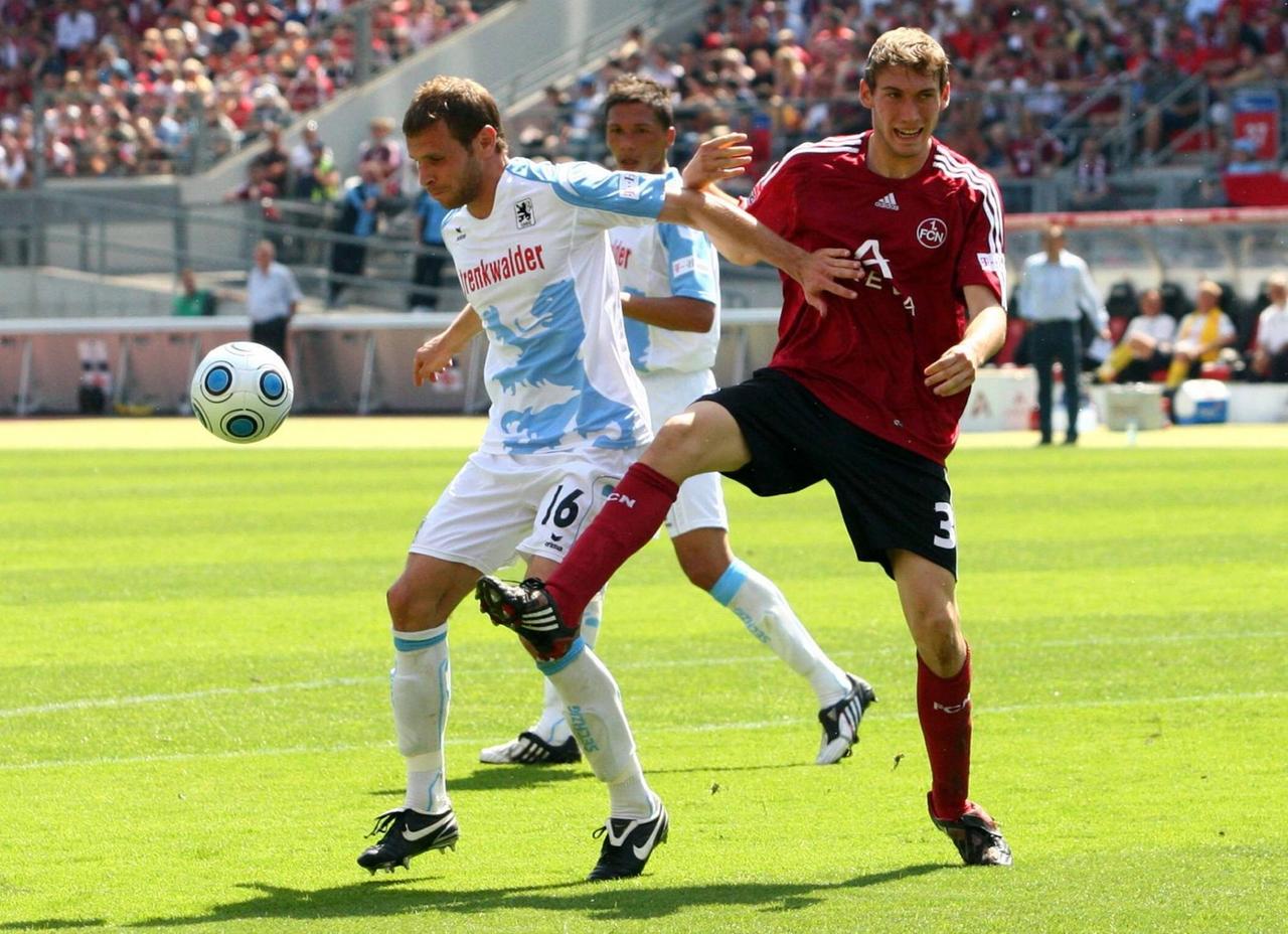 Bildnummer: 04513878 Datum: 24.05.2009 Copyright: imago/ActionPictures
Markus Thorandt (1860, li.) gegen Stefan Reinartz (Nürnberg); Vdig, quer, Duell Saison 2008/2009, 1. FC Nürnberg - TSV 1860 München 2:1 Nürnberg Dynamik, Fußball 2. BL Herren Mannschaft Deutschland Gruppenbild Aktion Personen
Image number 04513878 date 24 05 2009 Copyright imago ActionPictures Markus Thorandt 1860 left against Stefan Reinartz Nuremberg Vdig horizontal Duel Season 2008 2009 1 FC Nuremberg TSV 1860 Munich 2 1 Nuremberg Dynamics Football 2 BL men Team Germany Group photo Action shot Human Beings Bildnummer: 04513878 Datum: 24.05.2009 Copyright: imago/ActionPictures
Markus Thorandt (1860, li.) gegen Stefan Reinartz (Nürnberg); Vdig, quer, Duell Saison 2008/2009, 1. FC Nürnberg - TSV 1860 München 2:1 Nürnberg Dynamik, Fußball 2. BL Herren Mannschaft Deutschland Gruppenbild Aktion Personen
Image number 04513878 date 24 05 2009 Copyright imago ActionPictures Markus Thorandt 1860 left against Stefan Reinartz Nuremberg Vdig horizontal Duel Season 2008 2009 1 FC Nuremberg TSV 1860 Munich 2 1 Nuremberg Dynamics Football 2 BL men Team Germany Group photo Action shot Human Beings