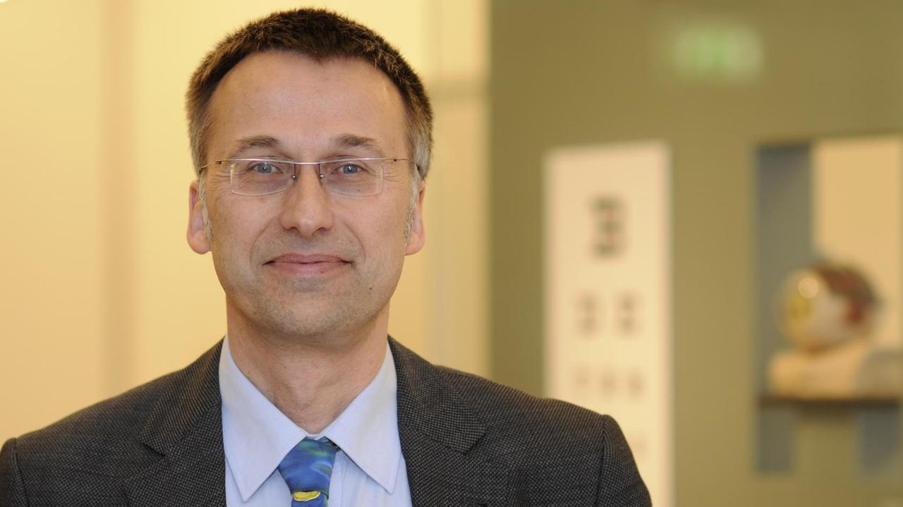 Porträt des Medizinhistorikers Thomas Schnalke. Porträt des Medizinhistorikers Thomas Schnalke.