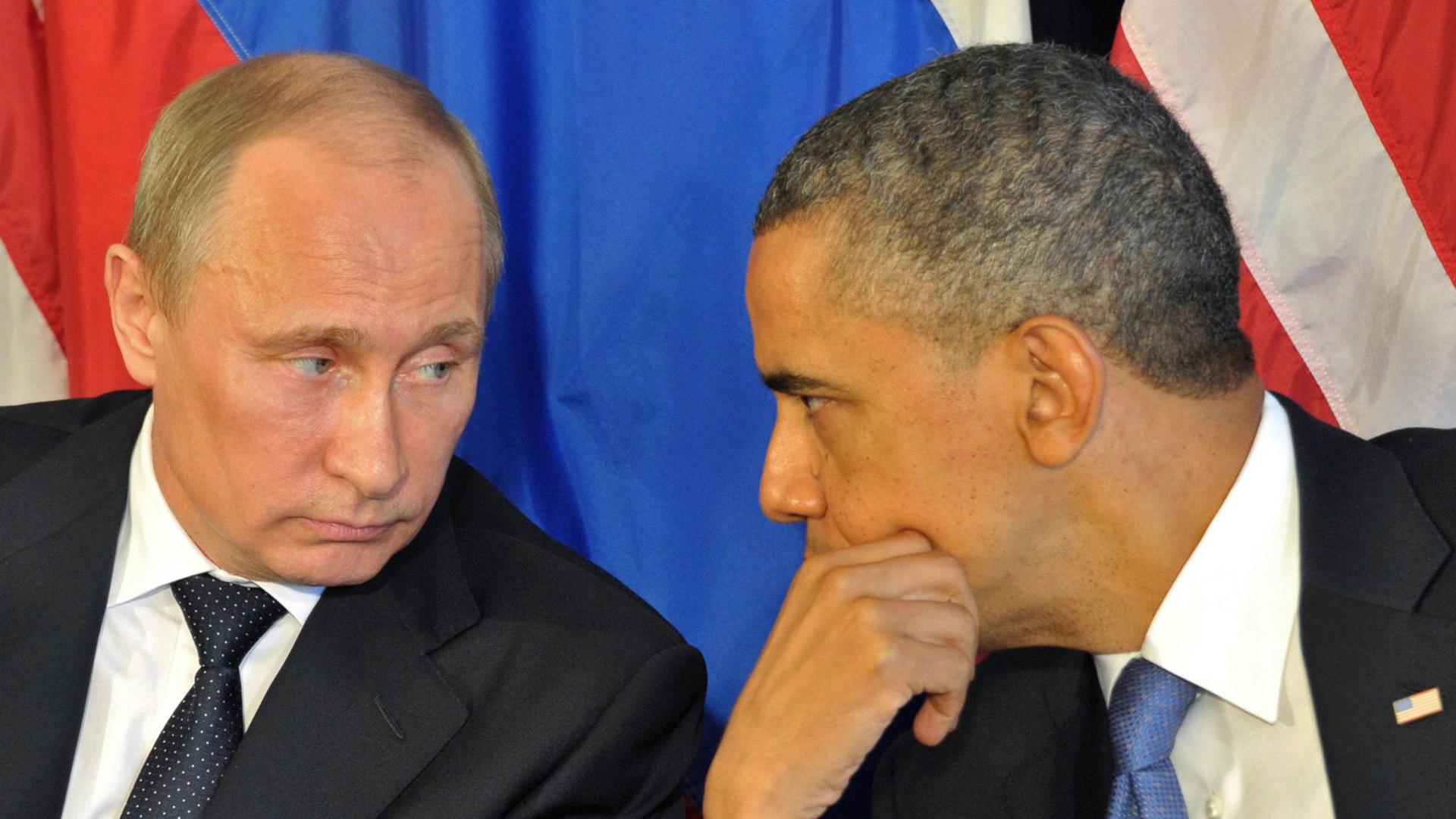 Russlands Premier Putin und US-Präsident Obama 2012 beim G20-Gipfel in Mexiko. Russlands Premier Putin und US-Präsident Obama 2012 beim G20-Gipfel in Mexiko.