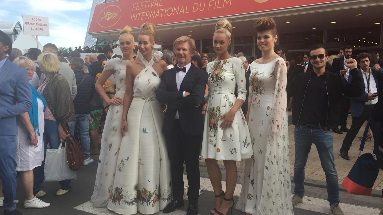 Auffallen ist alles in Cannes. Auffallen ist alles in Cannes.