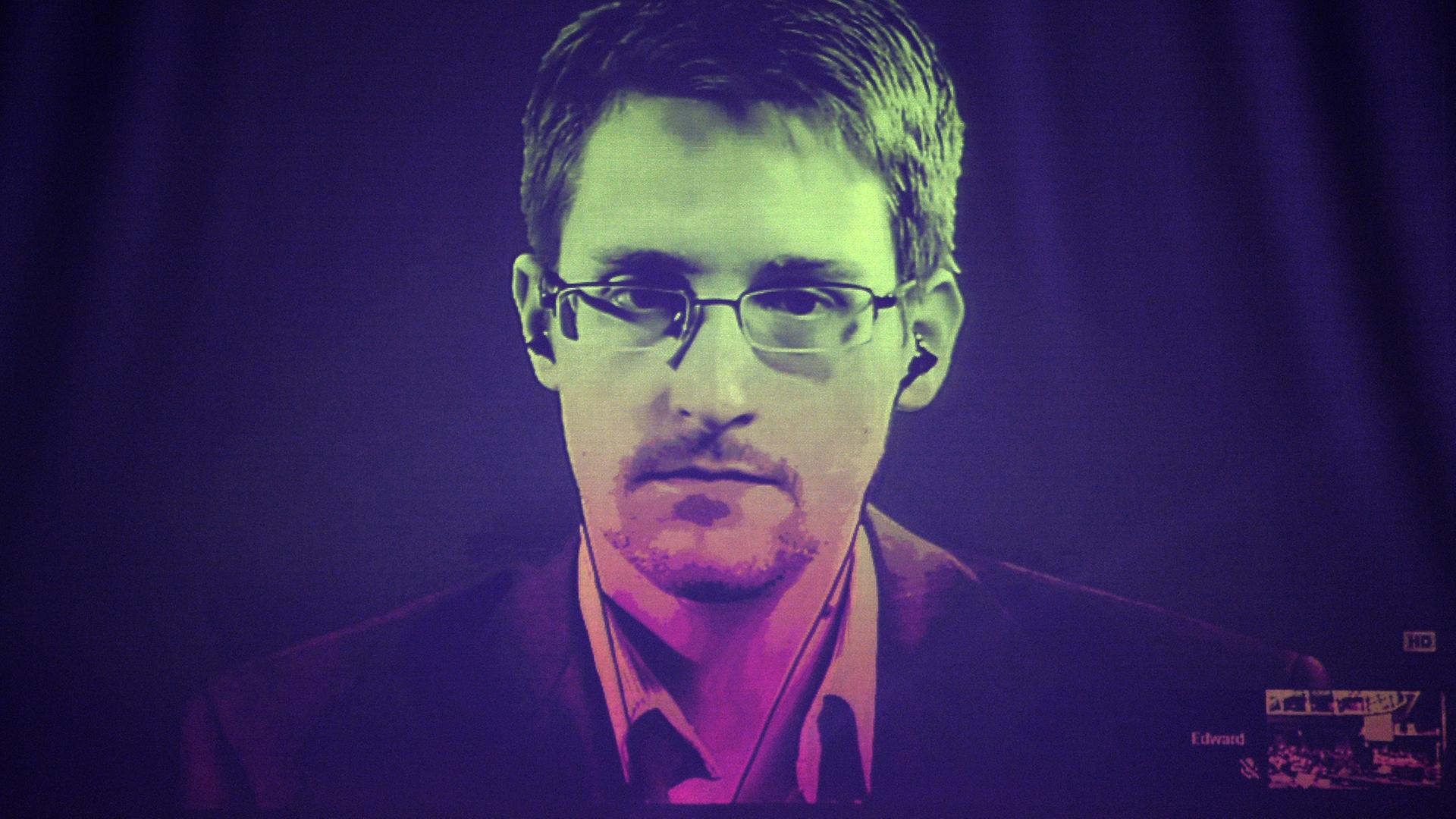 Edward Snowden bei einer Videokonferenz im Juni 2014.