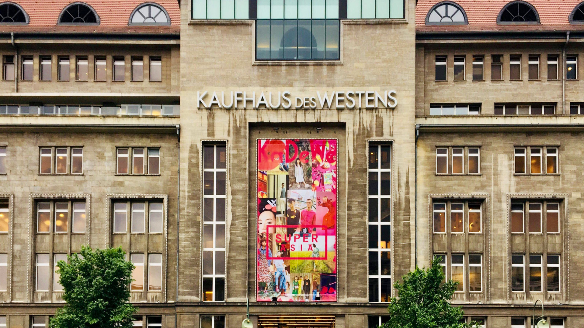 Das Kaufhaus des Westens in Berlin Das Kaufhaus des Westens in Berlin