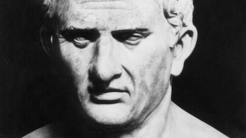 Der römische Staatsmann, Philosoph und Rhetoriker Marcus Tullius Cicero in einer Porträtbüste.