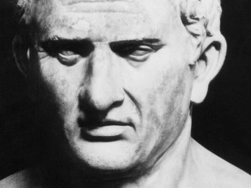 Der römische Staatsmann, Philosoph und Rhetoriker Marcus Tullius Cicero in einer Porträtbüste.